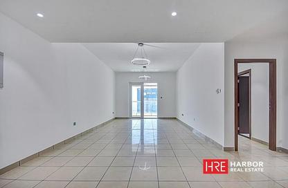 Apartment - 2 - 2 for rent in Sulafa Tower - Dubai Marina - Dubai
