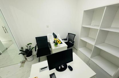 Office Space - Studio - 1 Bathroom for rent in Reem Residency - Al Karama - Dubai