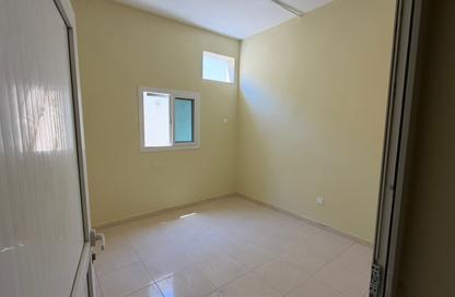 Labor Camp - Studio - 7+ for rent in Al Jurf Industrial 2 - Al Jurf Industrial - Ajman