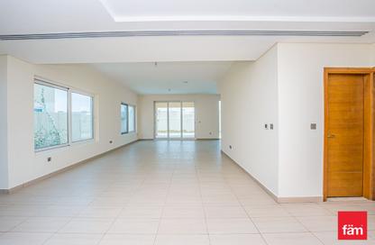 Villa - 4 - 4 for rent in Legacy Nova Villas - District 9 - Jumeirah Park - Dubai Villa - 4 - 4 for rent in Legacy Nova Villas - District 9 - Jumeirah Park - Dubai