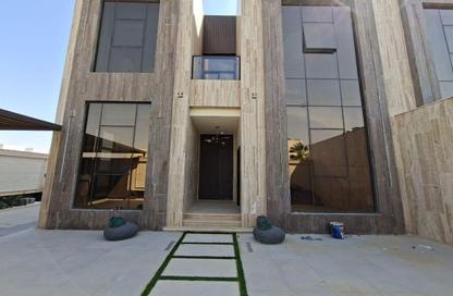 Villa - 5 Bedrooms - 7 Bathrooms for rent in Hoshi - Al Badie - Sharjah