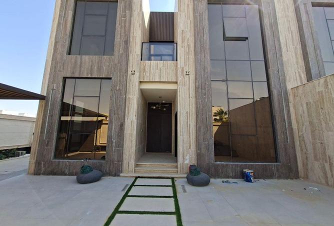 77792401 - Property Main Image