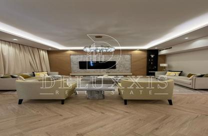 Villa - 4 Bedrooms - 6 Bathrooms for rent in Nad Al Sheba Villas - Nad Al Sheba 3 - Nad Al Sheba - Dubai Villa - 4 Bedrooms - 6 Bathrooms for rent in Nad Al Sheba Villas - Nad Al Sheba 3 - Nad Al Sheba - Dubai