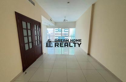 Apartment - 2 Bedrooms - 3 Bathrooms for rent in Al Khan Corniche - Al Khan - Sharjah