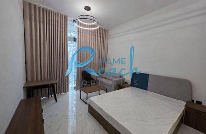Apartment - Studio - 1 for rent in The Gate - Masdar City - Abu Dhabi