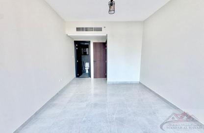 Apartment - 2 Bedrooms - 3 Bathrooms for rent in Muwaileh 29 Building - Muwaileh - Sharjah