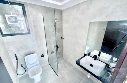 Apartment - 2 Bedrooms - 3 Bathrooms for rent in Muwaileh 29 Building - Muwaileh - Sharjah