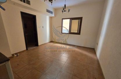 Apartment - Studio - 1 for rent in Al Mujarrah - Al Sharq - Sharjah Apartment - Studio - 1 for rent in Al Mujarrah - Al Sharq - Sharjah
