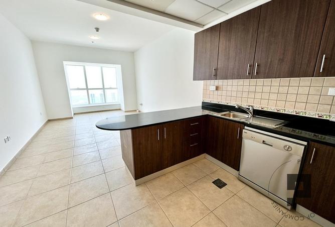 128362040 - Property Image 2