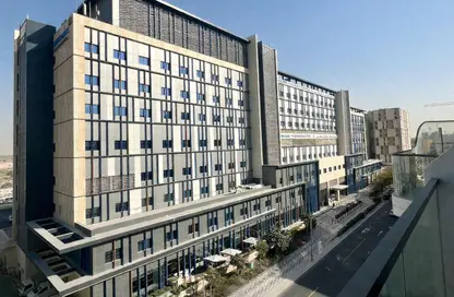 Apartment - Studio - 1 Bathroom for rent in Samana Park Views - Arjan - Dubai