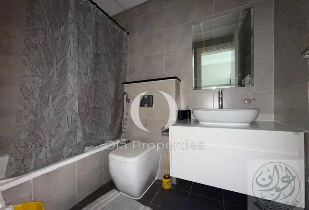 Furnished Studio | Carson Tower A | Best Price photo 10
