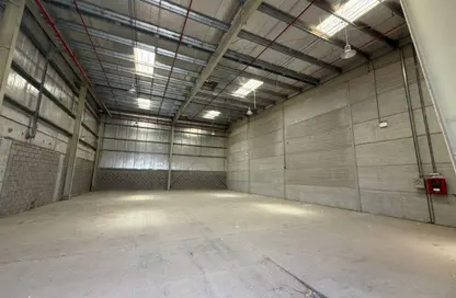Warehouse - Studio - 1 Bathroom for rent in Al Sajaa Industrial - Al Sajaa - Sharjah