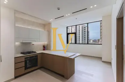Apartment - 1 Bedroom - 2 Bathrooms for rent in Binghatti Phantom - District 17 - Jumeirah Village Circle - Dubai
