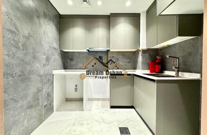 Apartment - 2 Bedrooms - 3 Bathrooms for rent in Sama Al Jaddaf - Al Jaddaf - Dubai
