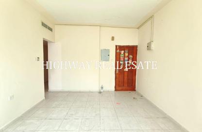 Apartment - 2 Bedrooms - 2 Bathrooms for rent in Muwaileh 3 Building - Muwaileh - Sharjah