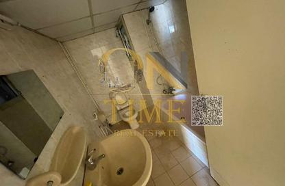 Apartment - 3 Bedrooms - 3 Bathrooms for rent in Al Rashidiya Towers - Al Rashidiya - Ajman Downtown - Ajman