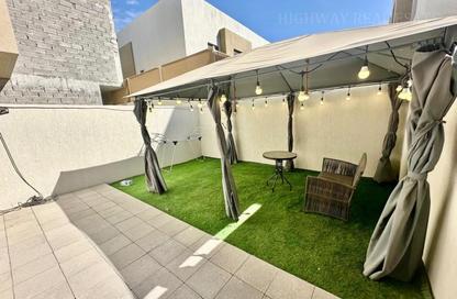 Townhouse - 2 Bedrooms - 4 Bathrooms for rent in Nasma Residences - Aljada - Sharjah