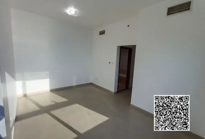 130670399 - Property Image 2