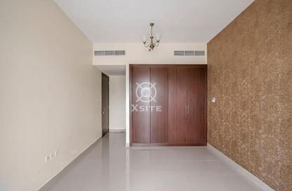 Apartment - 3 Bedrooms - 4 Bathrooms for rent in Roxana Residence C - Roxana Residences - District 12 - Jumeirah Village Circle - Dubai