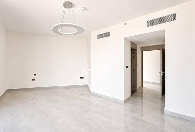 115942387 - Property Image 2