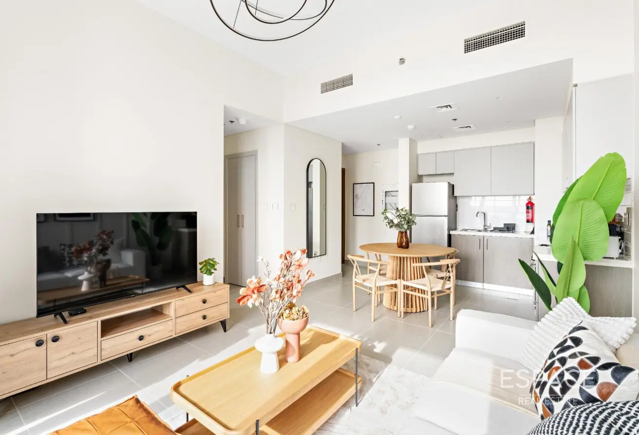 104118800 - Property Main Image
