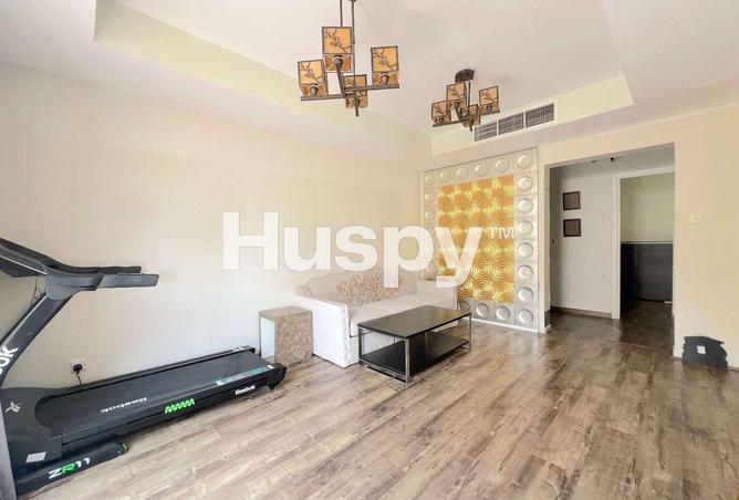 137005411 - Property Image 2