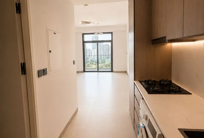 105977400 - Property Image 3