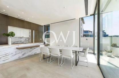 Villa - 5 - 6 for sale in Nad Al Sheba Gardens 2 - Nad Al Sheba Gardens - Nad Al Sheba 1 - Nad Al Sheba - Dubai