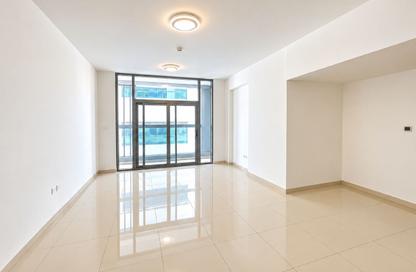 Apartment - 2 - 3 for rent in Muwaileh 29 Building - Muwaileh - Sharjah