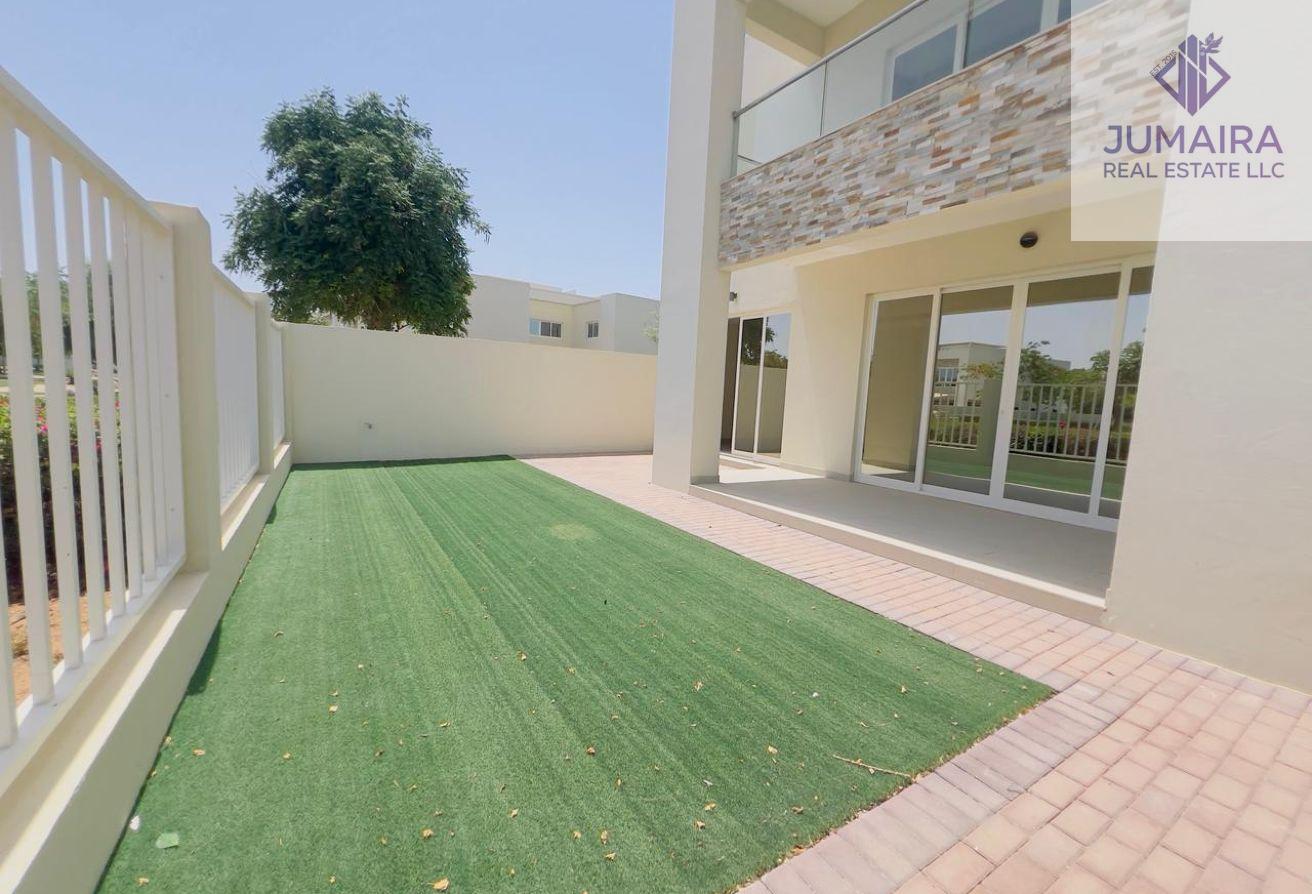 Coastal Living/Bermuda 3BR+Maid Villa/Mina Al Arab
