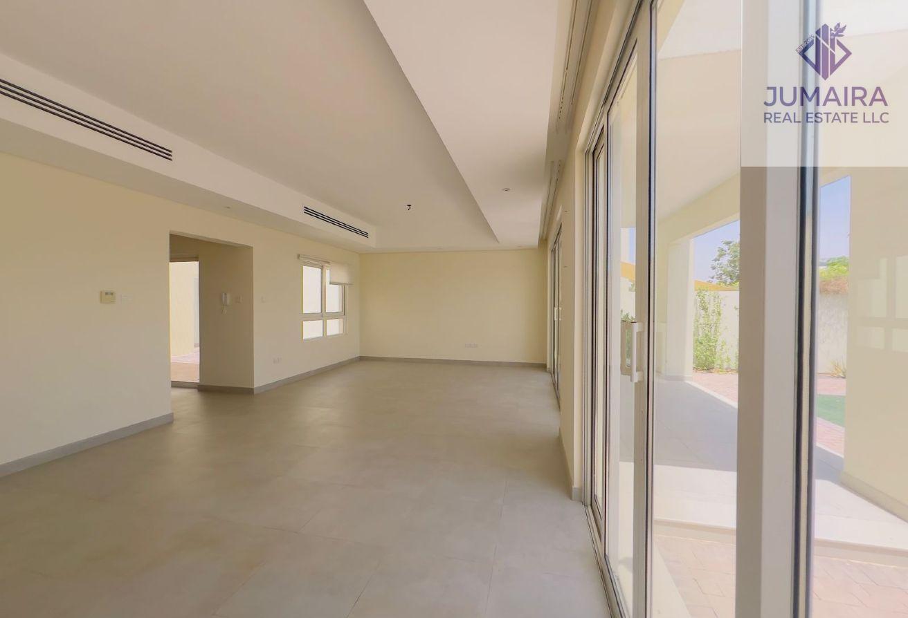 Coastal Living/Bermuda 3BR+Maid Villa/Mina Al Arab