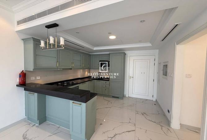 Elegant 2bhk | Prime Location | Spacious photo 2