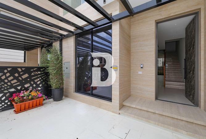 75015988 - Property Image 2