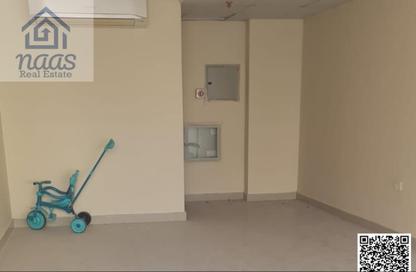 Shop - Studio - 1 Bathroom for rent in Al Rashidiya 3 - Al Rashidiya - Ajman