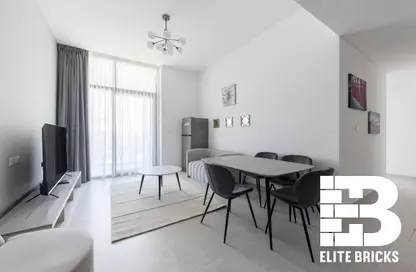 شقة - 2 غرف نوم - 2 حمامات للايجار في ذا في تاور - مجمع دبي ريزيدنس - دبي لاند - دبي