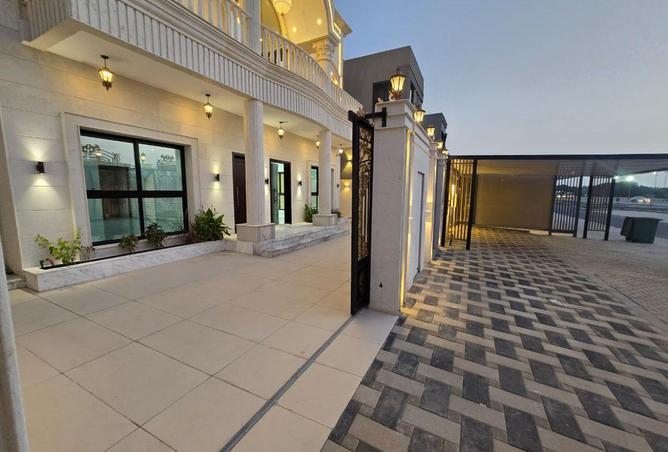 16243008 - Property Image 2