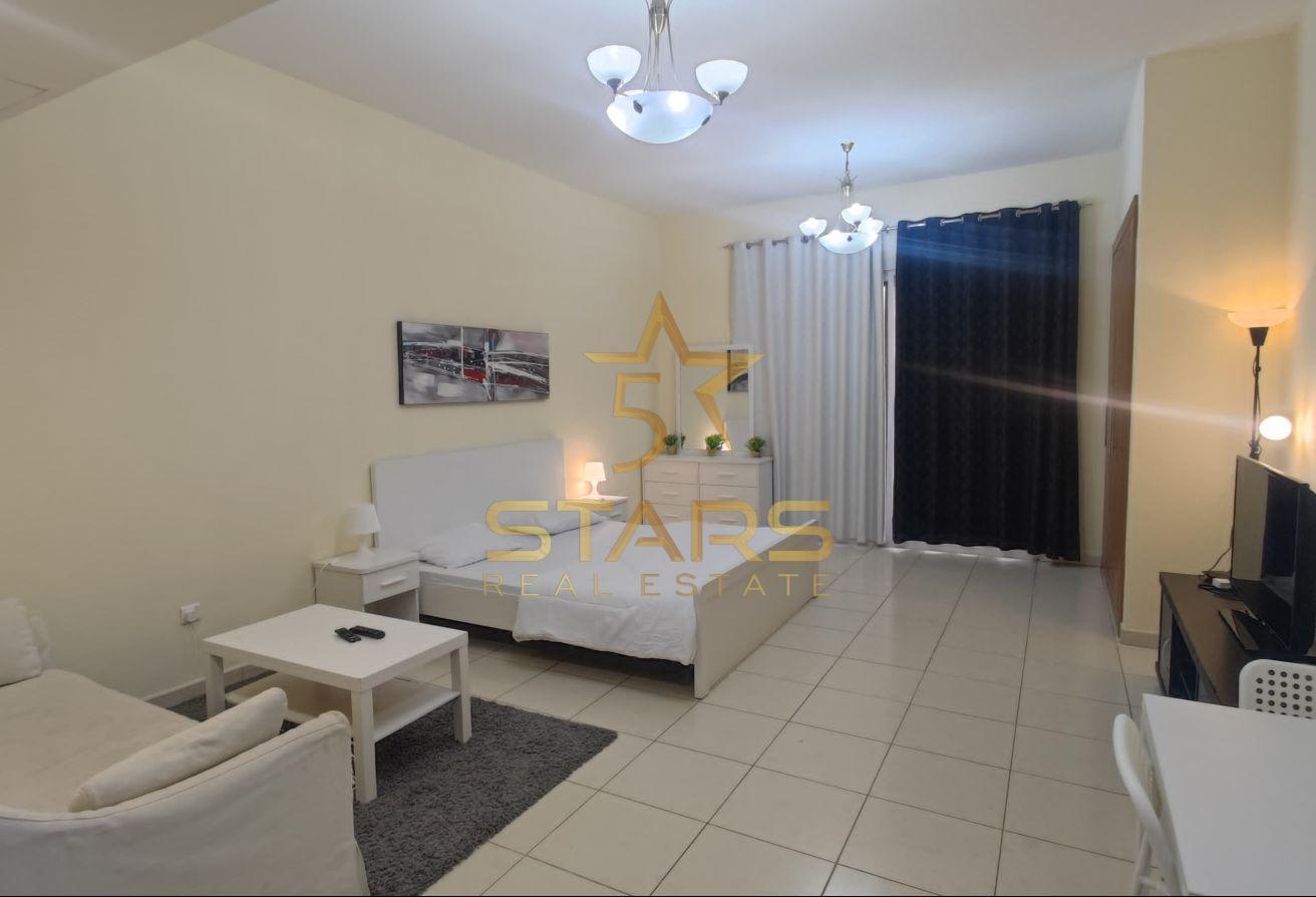 Premium Furnished | Ready To Move |Spacious Layout photo 5