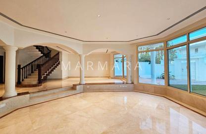 Villa - 4 Bedrooms - 5 Bathrooms for rent in Umm Suqeim 1 Villas - Umm Suqeim 1 - Umm Suqeim - Dubai