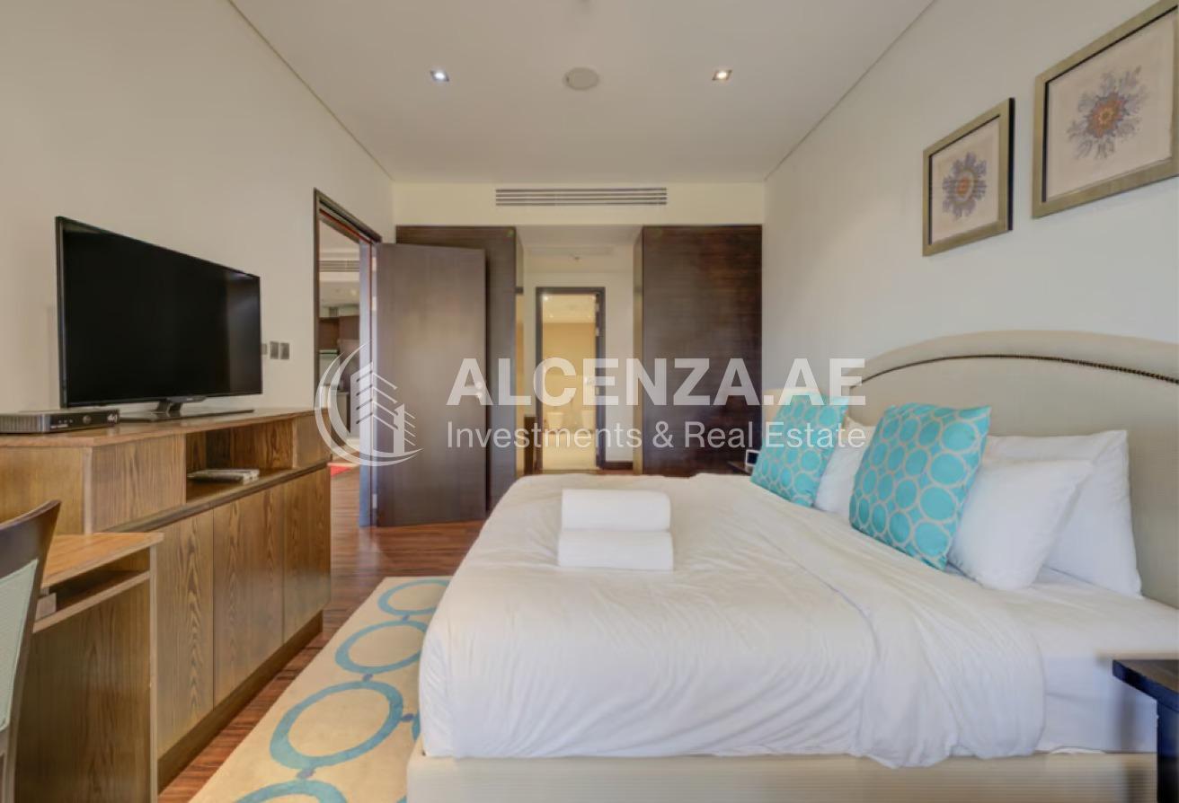 Large Terrace | Lagoon View | Resort Living photo 5