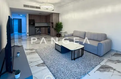 شقة - 2 غرف نوم - 2 حمامات للايجار في برج ماي فير - الخليج التجاري - دبي