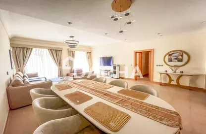 Apartment - 2 Bedrooms - 3 Bathrooms for rent in Abu Keibal - Shoreline Apartments - Palm Jumeirah - Dubai