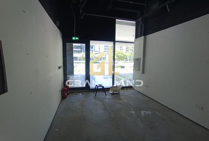 102835929 - Property Image 3