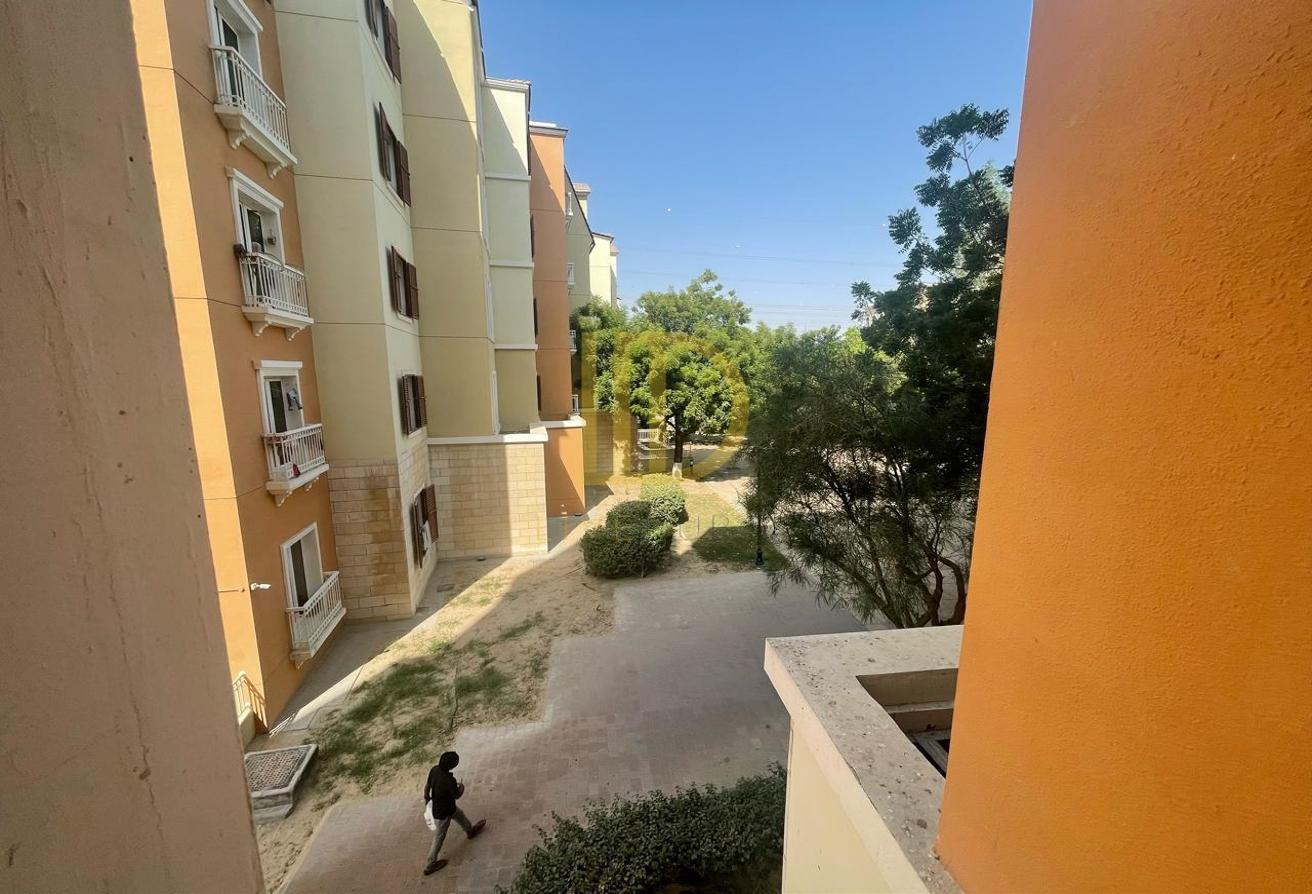 1 Bed + Storage | V-Type | Vacant | Close to Metro photo 9