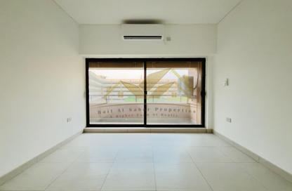 Apartment - 3 - 3 for rent in Karama Park Area - Al Karama - Bur Dubai - Dubai