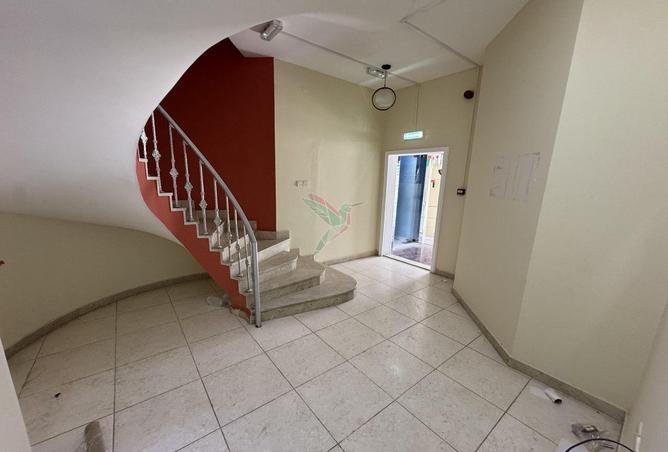 2Oqjwb3uMFs - Property Image 2