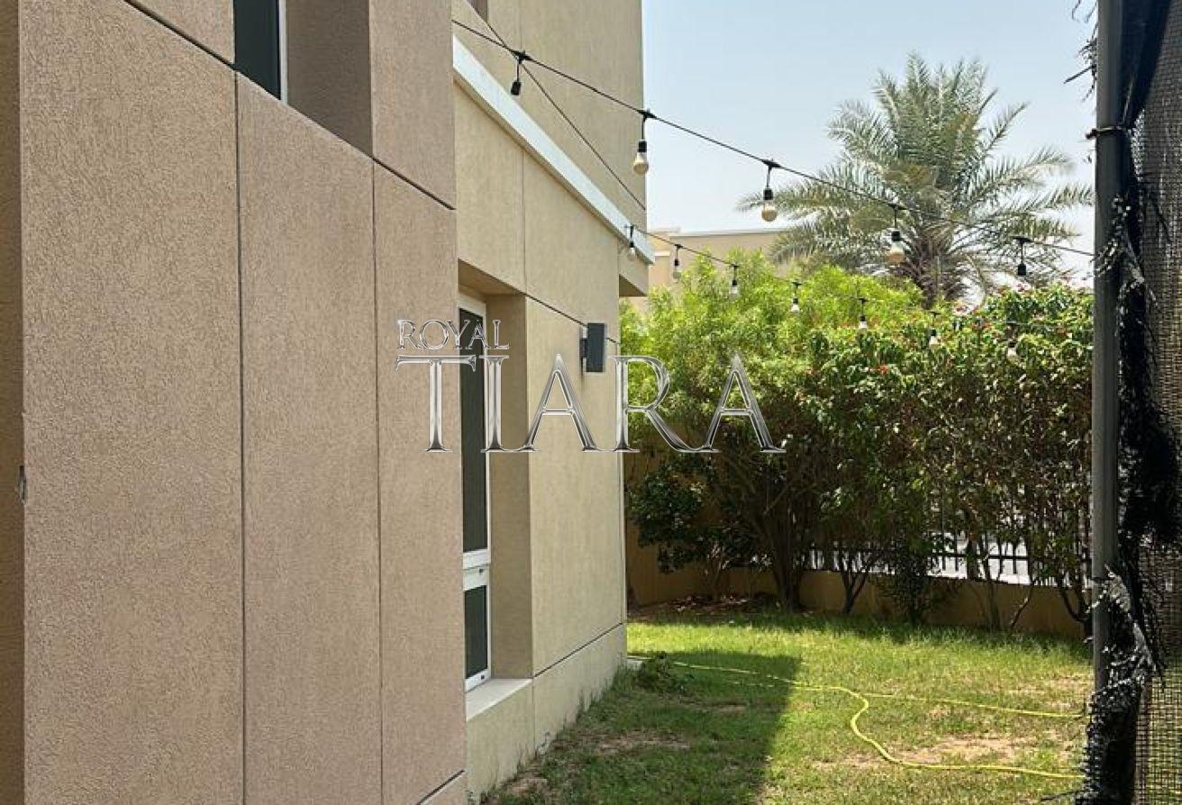Corner Plot | 3BR + M | Vacant | Single Row photo 19