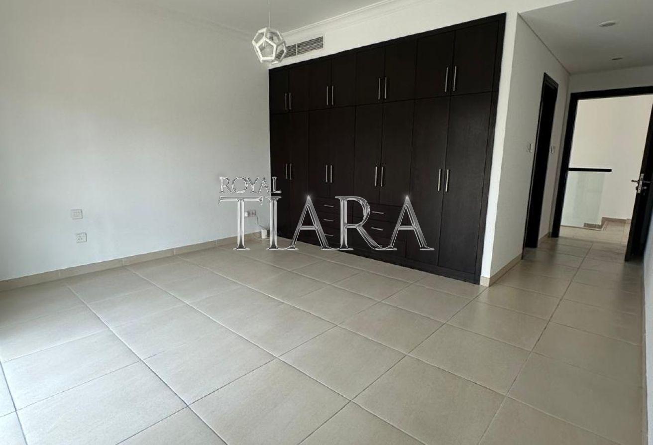 Corner Plot | 3BR + M | Vacant | Single Row photo 8