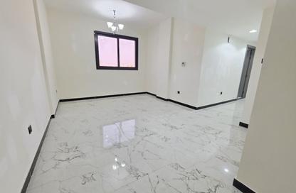 Apartment - 1 - 2 for rent in Fire Station Road - Muwaileh - Sharjah Apartment - 1 - 2 for rent in Fire Station Road - Muwaileh - Sharjah