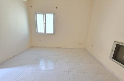 Apartment - Studio - 1 for rent in Fire Station Road - Muwaileh - Sharjah