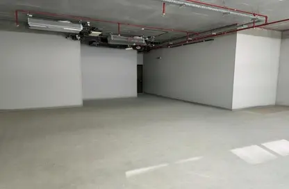 Office Space - Studio - 1 Bathroom for rent in Grosvenor Office Tower - Business Bay - Dubai